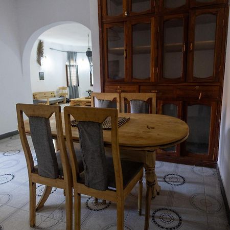Safari Adventures-House Bed and Breakfast Arusha Exteriör bild