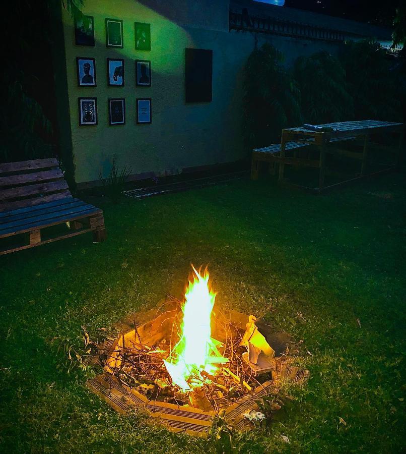 Safari Adventures-House Bed and Breakfast Arusha Exteriör bild