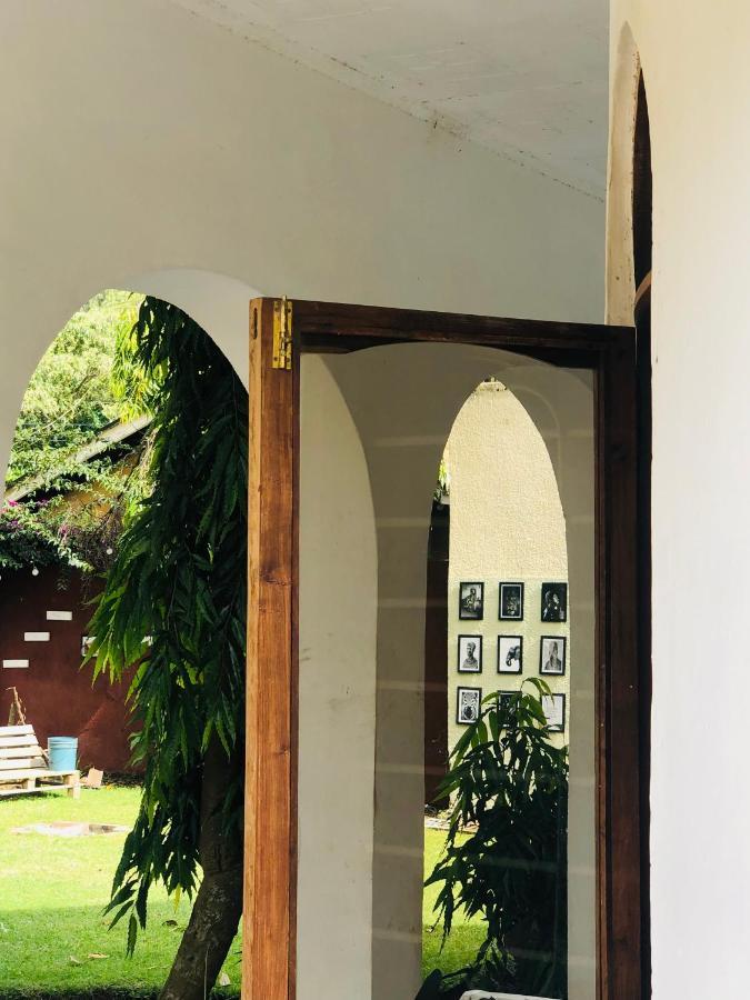 Safari Adventures-House Bed and Breakfast Arusha Exteriör bild