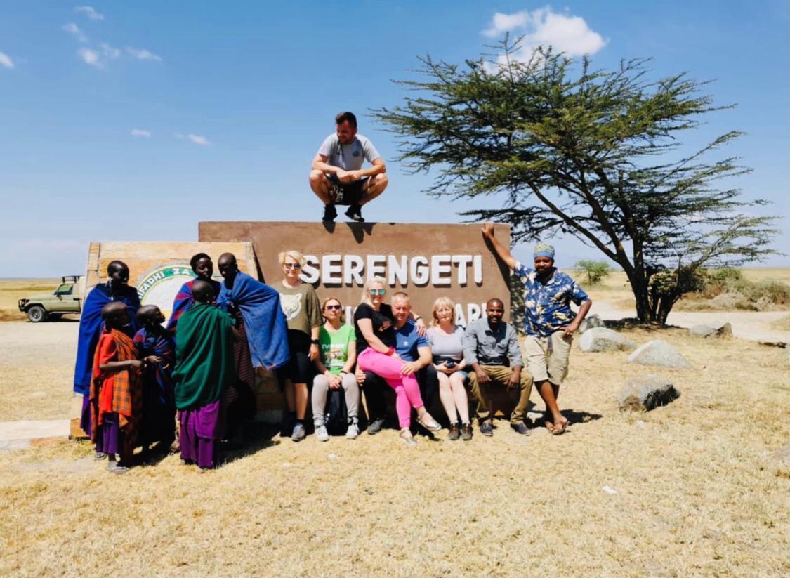 Safari Adventures-House Bed and Breakfast Arusha Exteriör bild