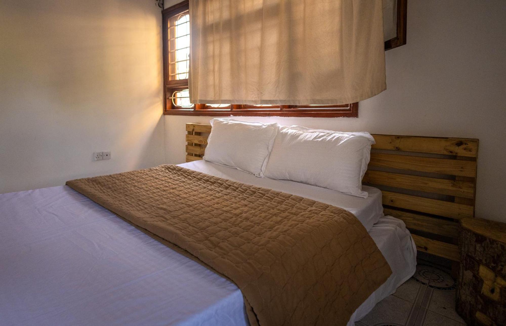 Safari Adventures-House Bed and Breakfast Arusha Exteriör bild